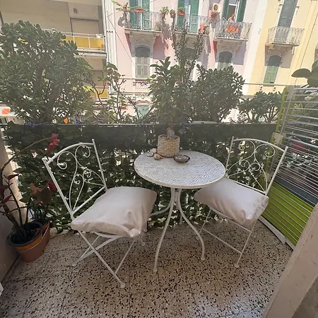 ゲストハウス Casa Bici In バーリ